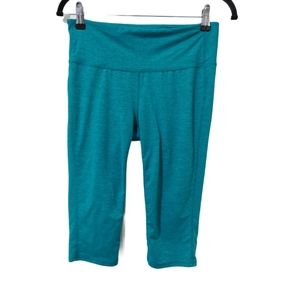 Athleta Turquoise Cropped Leggings